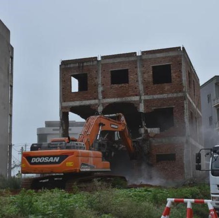 50平方宅基地是违建吗？